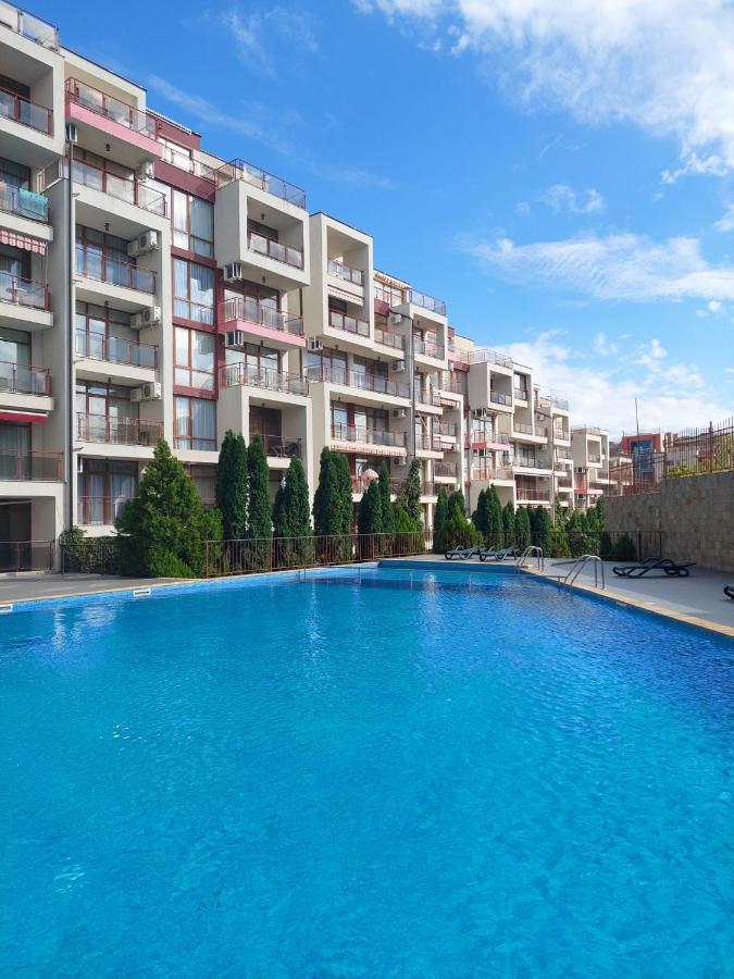 Helios 350M From The Beach Светий Влас Екстер'єр фото